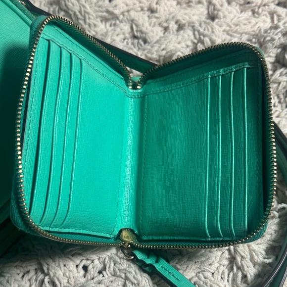 RARE🩵Dooney & Bourke Sawyer Double Zip Top Crossbody in Mint w/matching wallet - Picture 8 of 10